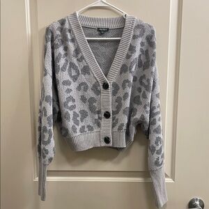 Wild Fable Gray Animal Print Cardigan
